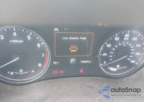 2015 Hyundai Genesis 3.8 z USA, uszkodzony, nr VIN KMHGN4JE1FU093531